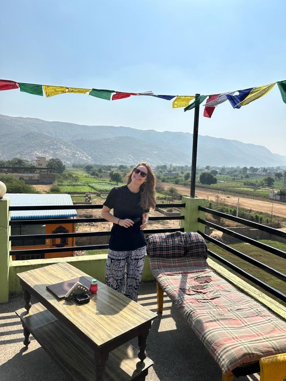 Hotel Zoola Palace Pushkar Bagian luar foto
